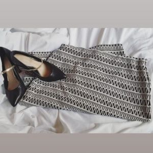 💜5/25💜NYCC Business Skirt